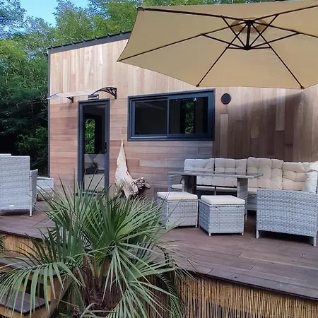 Villa Tiny House Chez Caroline Gaillan-en-Médoc Exterior foto