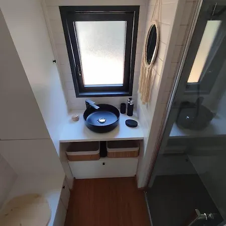 Villa Tiny House Chez Caroline Gaillan-en-Médoc Exterior foto